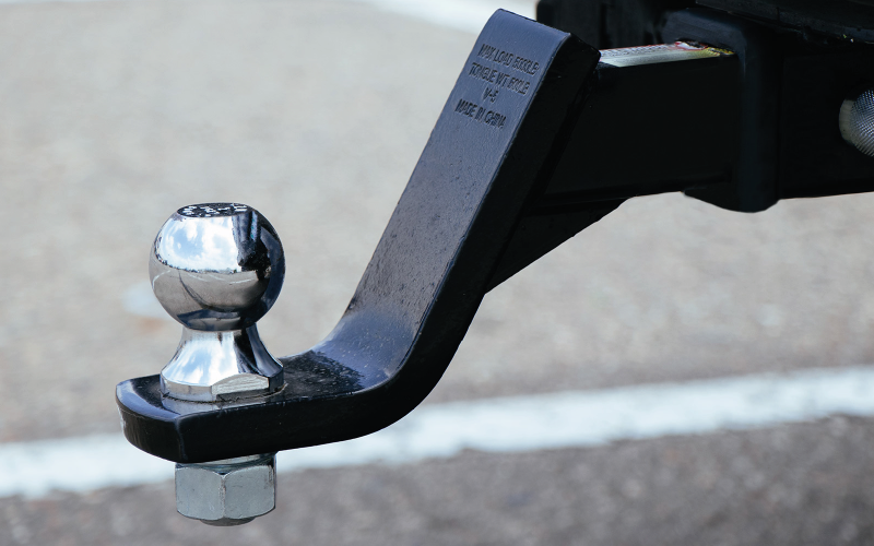 Attaches-Remorques sur un véhicule VUS et Pick up